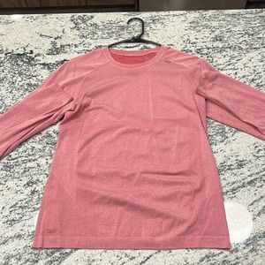 Lululemon Metal Vent Tech Long Sleeve